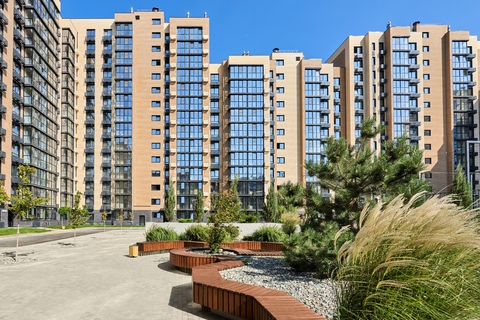 AL_L61780.jpg AL_L61780.jpg